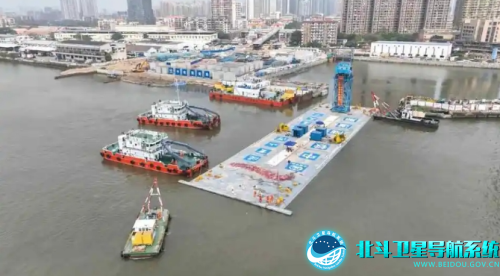 北斗助力无人驾驶集卡运行、隧道施工建设、春耕效率提升